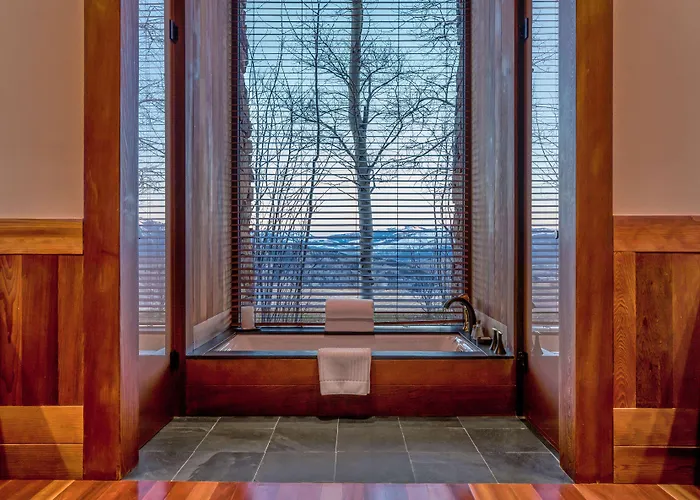 Amangani Hotel 5*